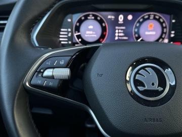 Skoda Octavia IV Liftback 1.5 TSI EVO 150KM 2024 Skoda Octavia 1.5TSI 150KM Slection l LED Matrix,, zdjęcie 19