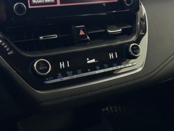 Toyota Corolla XII Sedan 1.5 VVT-i 125KM 2022 Toyota Corolla Comfort / Kamera cofania / CarPlay/, zdjęcie 22