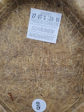 POLIČKA ZADNÍ MERCEDES SL R230 A2306900449