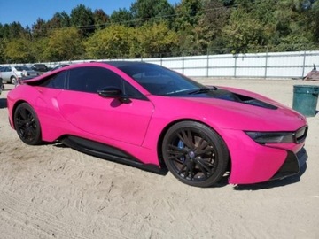 BMW i8 2015 BMW i8 2015, 1.5L, 4x4, porysowany lakier 1.5 Hybryda 357KM, zdjęcie 2