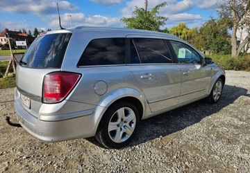 Opel Astra H Kombi 1.9 CDTI ECOTEC 120KM 2007 Opel Astra Opel Astra III 1.9 CDTI Sport 1.9 Diesel 120KM, zdjęcie 2