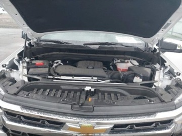 Chevrolet Silverado II 2025 Chevrolet Silverado 2025r., 4x4, 2.7L 2.7 Benzyna 310KM, zdjęcie 11