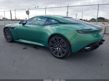 Aston Martin 2024 Aston Martin DB12 2024 4.0l 4.0 Benzyna 671KM, zdjęcie 3