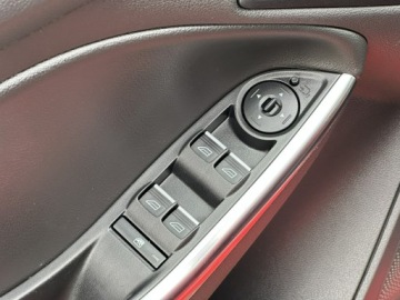 Ford Focus III ST Kombi 2.0 TDCi 185KM 2015 Ford Focus Półskóra, Navi, Grzane fotele, LED,, zdjęcie 28