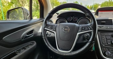 Opel Mokka I SUV 1.4 Turbo ECOTEC 140KM 2015 Opel Mokka 140Ps. Navigacja Grzane Fotele Klimatronic 2015 1.4 Benzyna, zdjęcie 20