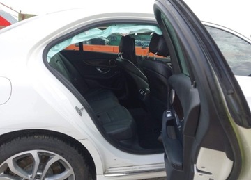 Mercedes Klasa C W205 2018 Mercedes-Benz Klasa C MERCEDES-BENZ C 300 4MATIC 2.0 Benzyna 244KM, zdjęcie 9