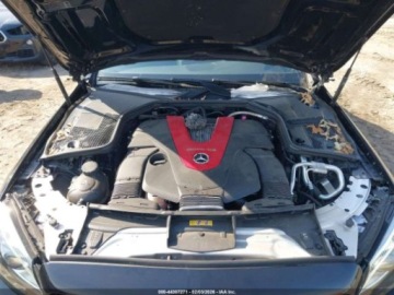 Mercedes Klasa C W206 2021 Mercedes-Benz Klasa C 43 AMG 4Matic 2021 3.0 Benzyna 385KM, zdjęcie 8