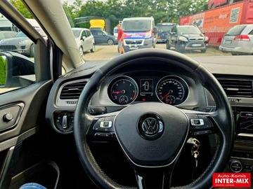 Volkswagen Golf VII Hatchback 3d 1.6 TDI-CR DPF 105KM 2013 Volkswagen Golf Hatchback zarejestrowany niski przebieg nawigacja 1.6 105KM, zdjęcie 20