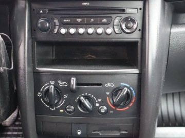 Peugeot 207 2008 Peugeot 207 1.4, Klima, El. szyby, zdjęcie 11