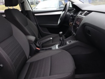 Skoda Octavia III Kombi Facelifting 1.6 TDI 115KM 2019 Skoda Octavia 1.6 TDI, Salon Polska, zdjęcie 8