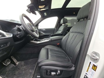 BMW X7 2026 BMW X7 M60i 2026 4.4 Benzyna 523KM, zdjęcie 9