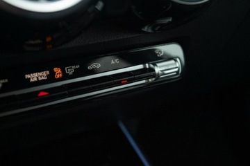 Mercedes GLB SUV 2.0 250 224KM 2024 Mercedes-Benz GLB 2.0 Benzyna 224KM, zdjęcie 30