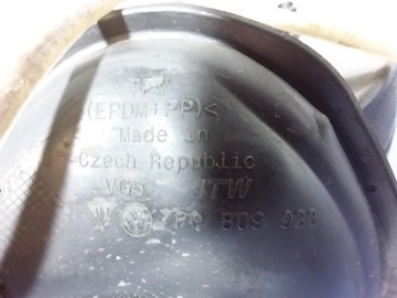 CAYENNE II 7P5 КРЫШКА ТОПЛИВОНАЛИВНОЙ ЗАПРАВКИ 7P5809857B LC9A