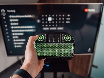 БЕСПРОВОДНАЯ КЛАВИАТУРА MINI BLOW СМАРТ-ТВ СЕНСОРНАЯ ПОДСВЕТКА СО СВЕТОДИОДНОЙ ПОДСВЕТКОЙ