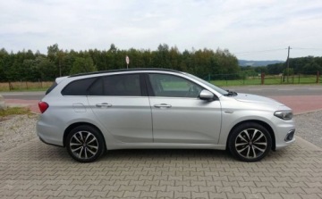 Fiat Tipo II Station Wagon 1.6 MultiJet 120KM 2017 Fiat Tipo 1.6MULTI-JET 120KM Automat Skora Led Nawigacja Kamera Full Opcja, zdjęcie 29