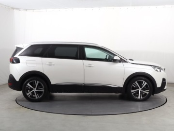 Peugeot 5008 II Crossover 1.6 BlueHDI 120KM 2018 Peugeot 5008 1.6 BlueHDi, Salon Polska, zdjęcie 5