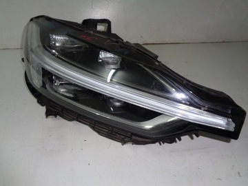 Volvo XC60 lampa prawa full led