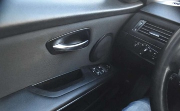 BMW Seria 3 E90-91-92-93 Touring E91 2.0 318i 143KM 2008 BMW Seria 3 BMW Seria 3 318i Edition Sport 2.0 Benzyna 143KM, zdjęcie 22