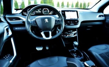 Peugeot 2008 I SUV Facelifting 1.2 PureTech 110KM 2016 Peugeot 2008 Automat, Panorama, Kamera cofania, Nowy rozrzad 1.2 Benzyna, zdjęcie 23