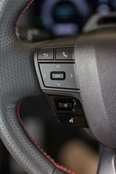 Toyota C-HR II SUV 2.0 Hybrid Dynamic Force 197KM 2024 Toyota C-HR 2.0 Hybrid Dynamic Force GR Sport 2.0 Hybryda 197KM, zdjęcie 17