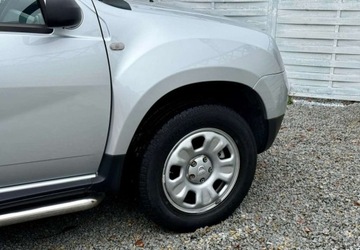 Dacia Duster I SUV Facelifting 1.2 TCe 125KM 2014 Dacia Duster Dacia Duster 1.2 TCe Celebration 1.2 Benzyna 125KM, zdjęcie 26