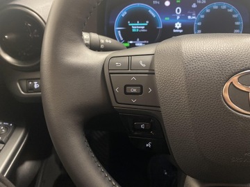 Toyota C-HR II SUV 1.8 Hybrid 140KM 2024 Toyota C-HR 1.8 Hybrid Executive Toyota C-HR 1.8 E, zdjęcie 12