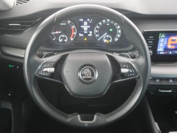 Skoda Octavia IV Liftback 1.0 TSI EVO 110KM 2020 Skoda Octavia 1.0 TSI e-tec, Salon Polska, zdjęcie 14