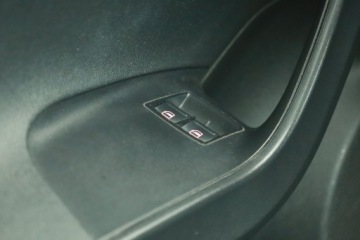 Seat Ibiza IV Hatchback 5d Facelifting 1.0 MPI 75KM 2015 Seat Ibiza 1.0, Salon Polska, Serwis ASO, Klima, zdjęcie 13