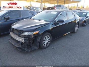 Toyota Camry IX 2018 Toyota Camry LE, od ubezpieczalni 2.5 Hybryda 176KM