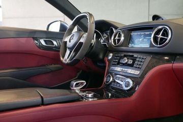 Mercedes SL R231 Roadster Facelifting AMG 5.5 63 AMG 585KM 2016 Mercedes-Benz SL SL 63 AMG V8 Biturbo 585KM Radar Pneumatyka Harman-Kardon, zdjęcie 29