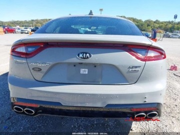 Kia Stinger Liftback 3.3 T-GDi 366KM 2018 Kia Stinger 2018 r., 3,3 L GT 2 AWD 3.3 Benzyna 365KM, zdjęcie 4