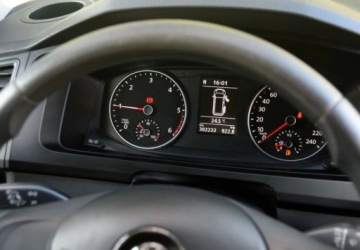 Volkswagen Caravelle T6 Transporter 2.0 TDI 102KM 2019 Volkswagen Transporter Transporter_9 miejsc_Nawigacja_ 2.0 Diesel 102KM, zdjęcie 19