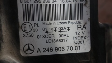 MERCEDES B 246 SVĚTLO PRAVÁ PŘEDNÍ 2468200261 ORIGINÁLNÍ