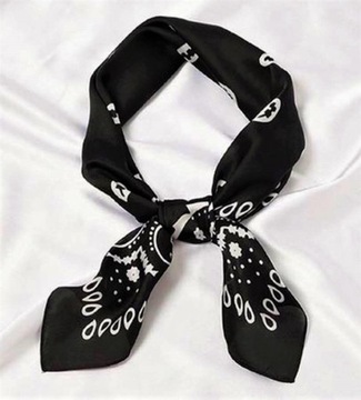 ШАРФ GAWROSZKA, БАНДАНА, МАЛЕНЬКИЙ ШАРФ, 70/70 см