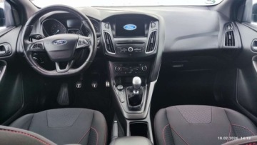 Ford Focus III Sedan Facelifting 1.5 EcoBoost 182KM 2018 Ford Focus Ford Focus 1.5 Benzyna 182KM St Line Czarny Z Niemiec, zdjęcie 5