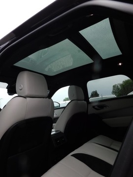 Land Rover Range Rover Velar SUV 2.0 Si4 250KM 2019 Range Rover Velar SI4 250 S R-DYNAMIC Bogata Wersja! koła 22&quot; ASO FV 23%, zdjęcie 12