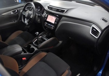 Nissan Qashqai II Crossover Facelifting 1.3DIG-T 140KM 2019 Nissan Qashqai 1.3 Benzyna 140 KM - Panorama _ Kamera 360 _ Nawigacja 1.3, zdjęcie 6
