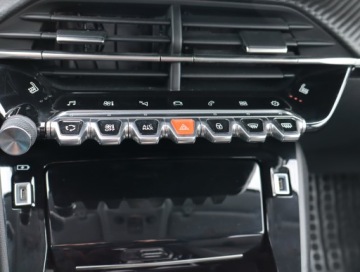 Peugeot 208 II Hatchback 1.2 PureTech 130KM 2022 Peugeot 208 1.2 PureTech, Salon Polska, zdjęcie 11