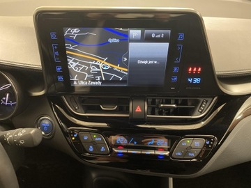 Toyota C-HR I Crossover 1.8 Hybrid 122KM 2019 Toyota C-HR 1.8 Hybrid Premium Toyota C-HR 1.8 Pre, zdjęcie 15
