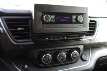 Renault Trafic III Combi 2.0 dCi  150KM 2024 Renault Trafic Bezwypadek SalonPL 9os Full LED Czuj. park. Tempomat, zdjęcie 23