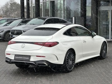 Mercedes CLE Coupe 2.0 200 204KM 2025 Mercedes-Benz CLE 200 AMG Coupe PanoramaLedHead-UpMartwy Punkt2025 2.0, zdjęcie 7