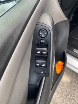 Citroen C4 Picasso II Picasso 1.6 BlueHDi 120KM 2016 Citroen C4 Picasso LEDY AUTOMAT PARKTRONIC KAMERA COFANIA NAWIGACJA 1.6, zdjęcie 11