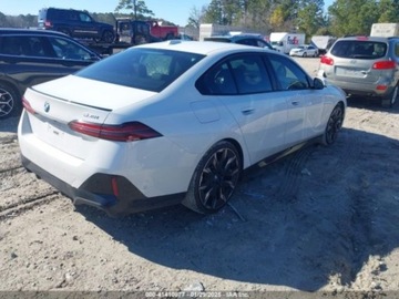 BMW Seria 5 G90-91 2024 BMW Seria 5 530i, 2024r., 2.0L 2.0 Benzyna 255KM, zdjęcie 2