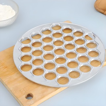 ФОРМОВКА ДЛЯ ПЕЛЬЦЕВ ДЛЯ РАВИОЛИ СТАЛЬНАЯ ФОРМА 37 ШТ.