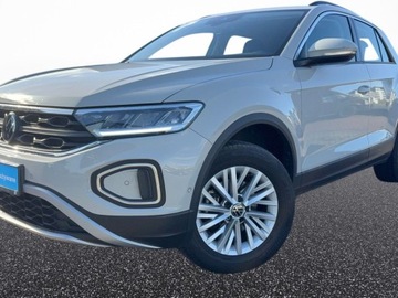 Volkswagen T-Roc I SUV Facelifting 1.5 TSI ACT 150KM 2023 Volkswagen T-Roc 1,5 TSI 150 KM Life DSG, Serwis ASO, Gwarancja, FV23 1.5, zdjęcie 8