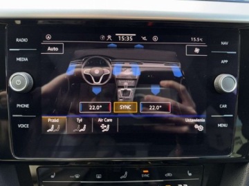 Volkswagen Arteon Fastback Facelifting 2.0 TSI 190KM 2022 Volkswagen Arteon 2.0 TSI DSG 190 KM FV23 Kamera cofania R-LINE 2.0, zdjęcie 26