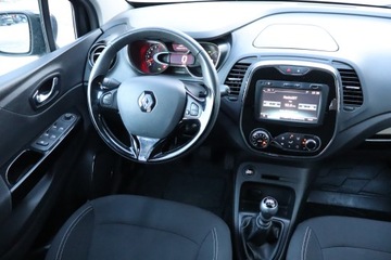 Renault Captur I Crossover 1.2 ENERGY TCe 118KM 2017 Renault Captur 1.2 TCe, Salon Polska, zdjęcie 6