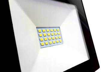 ГАЛОГЕННАЯ СВЕТОДИОДНАЯ РАБОЧАЯ ЛАМПА С ОТРАЖАТЕЛЕМ 20ВТ ВОДОЗАЩИТНЫЙ ПРОЖЕКТОР 1640LM IP66