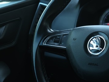 Skoda Karoq Crossover 1.6 TDI 115KM 2019 Skoda Karoq 1.6 TDI, Salon Polska, VAT 23%, Klima, zdjęcie 19