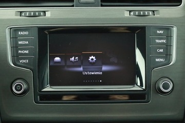 Volkswagen Golf VII Variant 1.6 TDI CR DPF BlueMotion Technology 105KM 2014 VW Golf 1.6 TDI, Automat, Xenon, Bi-Xenon, Klima, zdjęcie 9